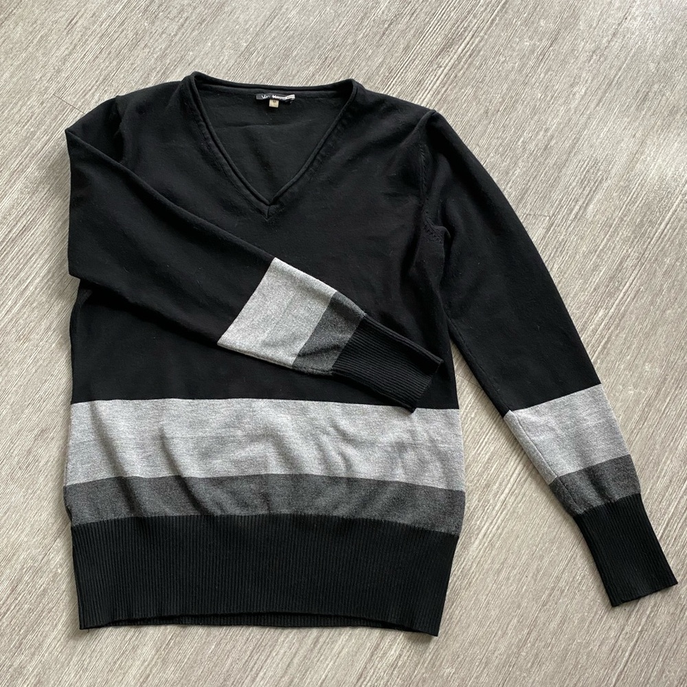 Long-sleeve V-neck Sweater